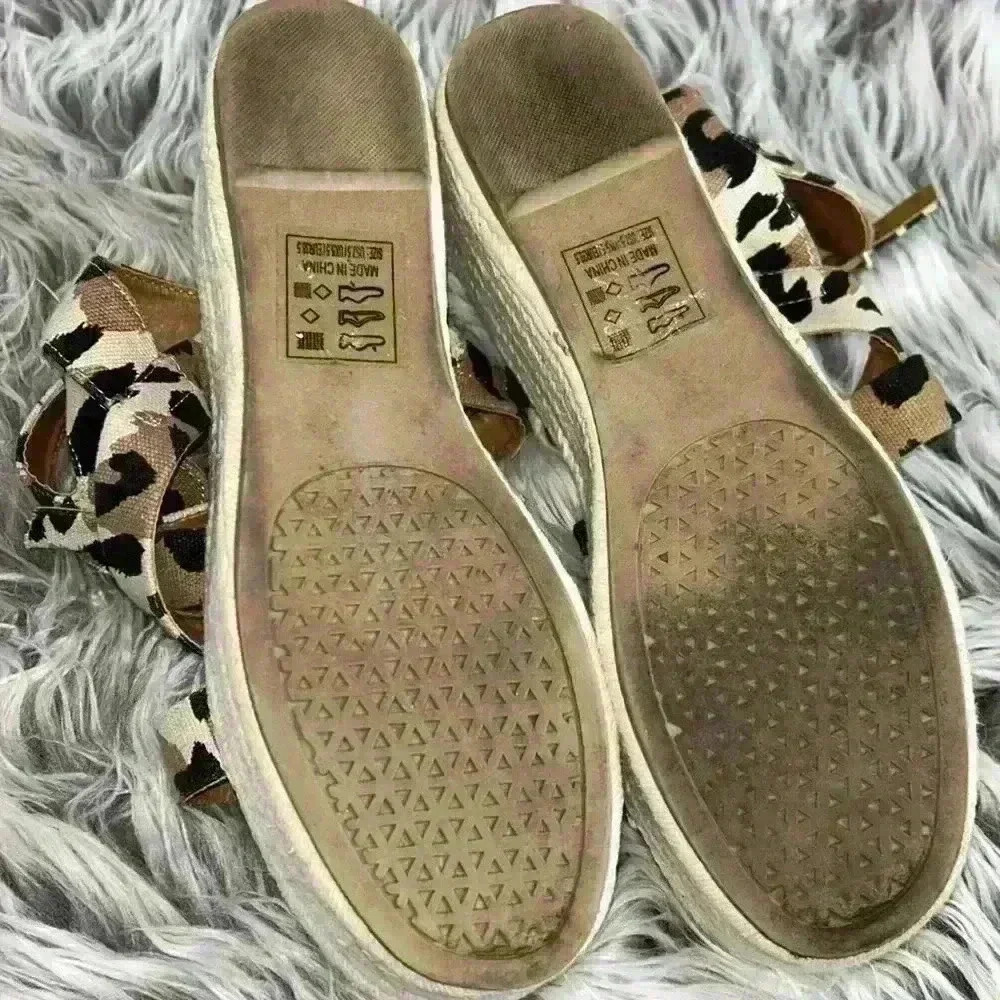 Qupid Leopard Print Canvas Platform Cross Over Espadrilles, 7.5 - Picture 7 of 12